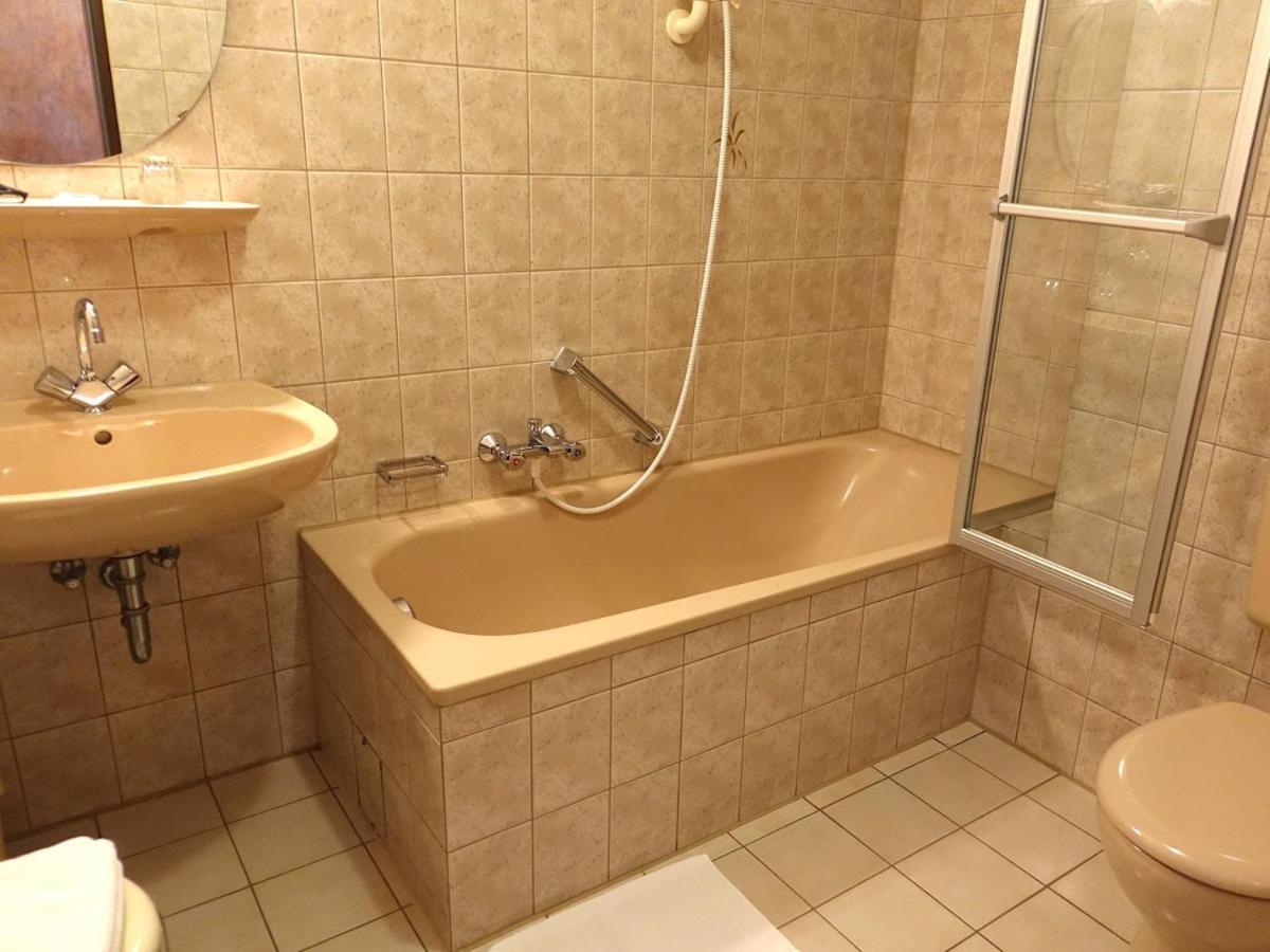 Parkhotel Wuerselen Вюрзелен Экстерьер фото